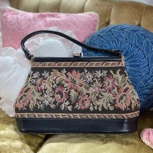 Vintage Floral Carpet Handbag